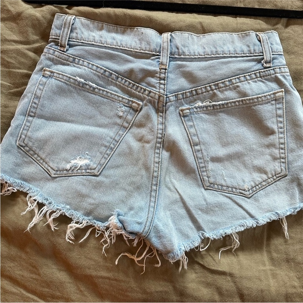 Reformation Cutoff Shorts - Picture 3 of 4